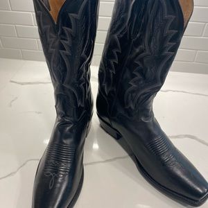 Men’s cowboy boots
